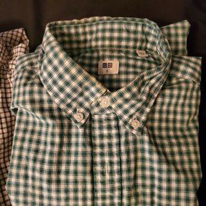 Uniqlo Button Down (Men's Small)